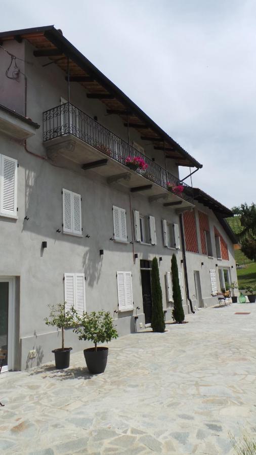 Sotto La Vigna Charm Stay Adults Only Vacation Suite Appartment Montegrosso dʼAsti Zewnętrze zdjęcie